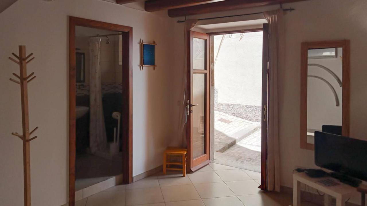 Casa Vacanza U Curtigghiu Λίπαρι Εξωτερικό φωτογραφία